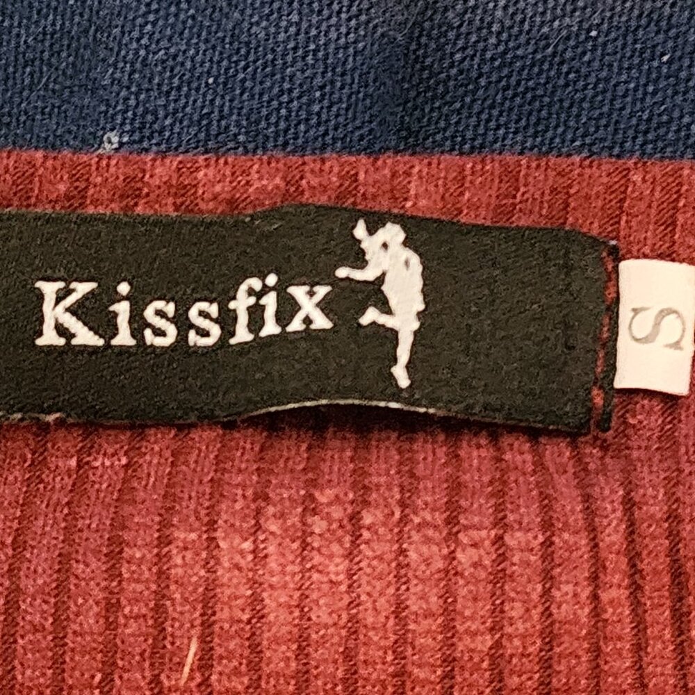 Kissfix Maroon Waffle Knit LS Henley Button Sleeve Detail Poly Rayon Top Size S - Picture 14 of 16